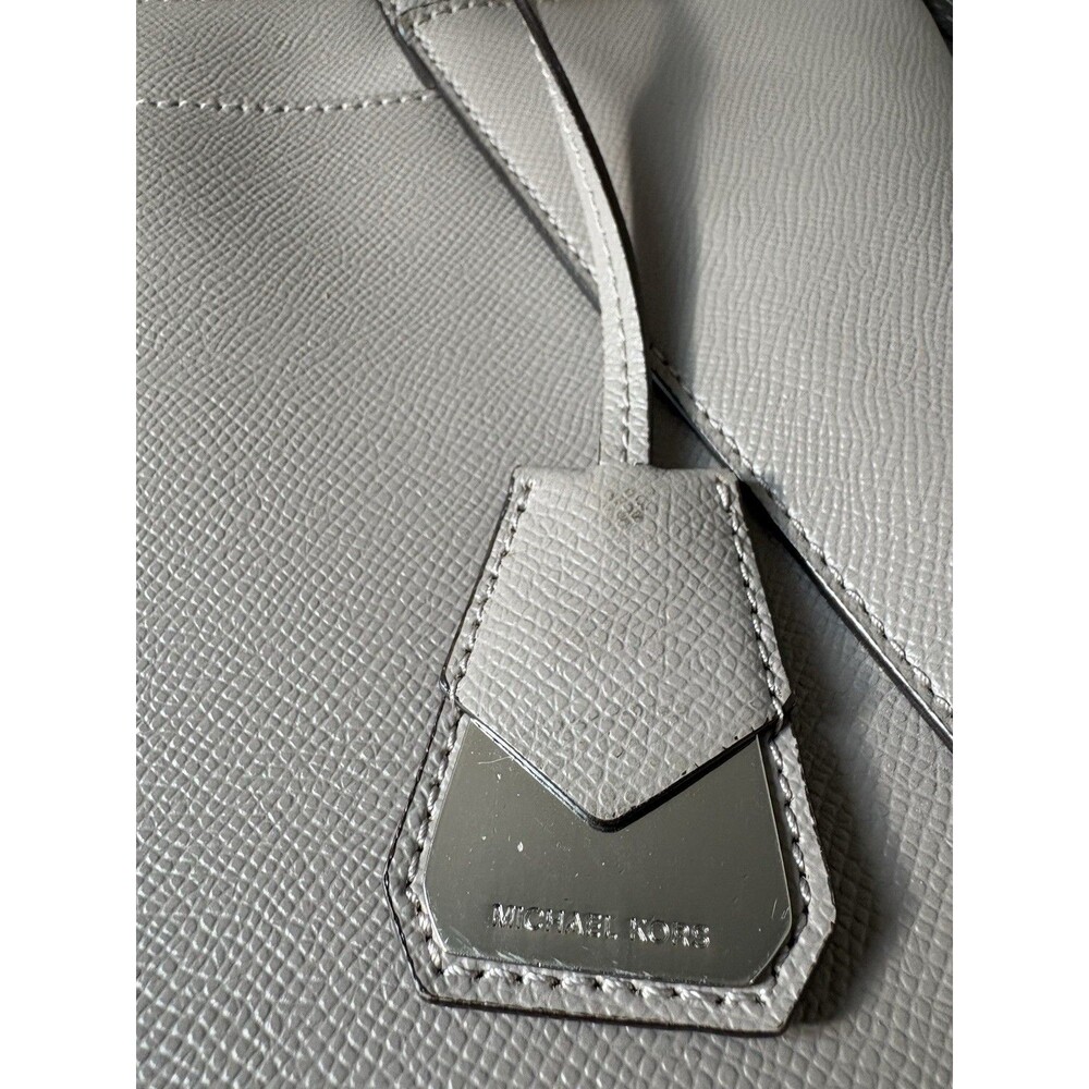 Michael Kors Purse Maddie Tote Shoulder Bag Gray Leather Silver Logo Charm - Picture 5 of 12
